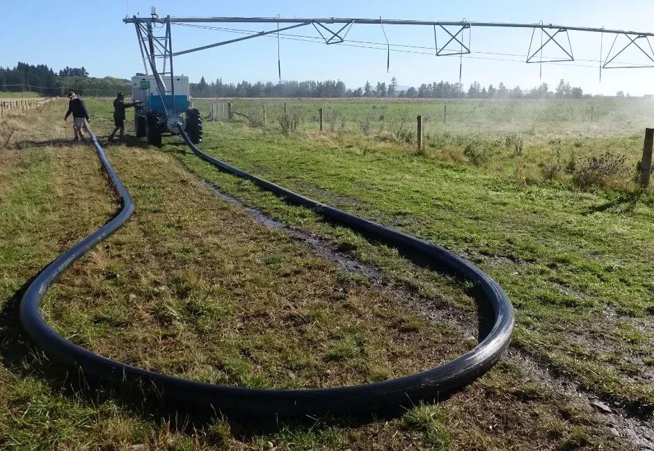 agriculture application crusader hose centre pivot